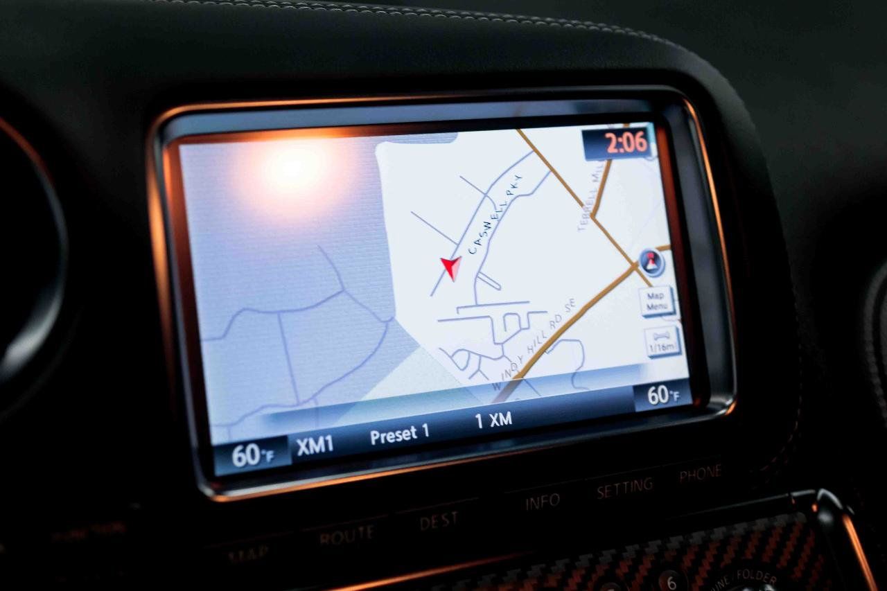 Used 2015 Nissan GT-R Premium AWD/4WD image 50