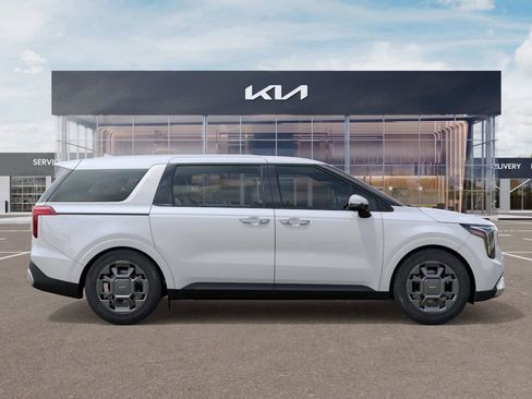 New 2026 Kia Carnival EX FWD image 7