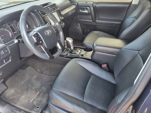 Used 2020 Toyota 4Runner TRD Off-Road Premium w/ Moonroof Package AWD/4WD image 12
