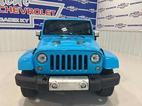 Used 2017 Jeep Wrangler Unlimited Sahara w/ Quick Order Package 24E Chief AWD/4WD image 8