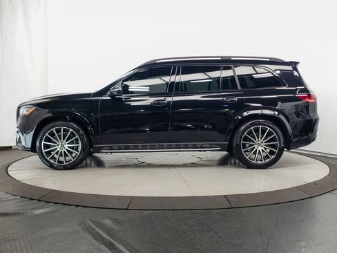 Used 2026 Mercedes-Benz GLS 580 4MATIC image 4