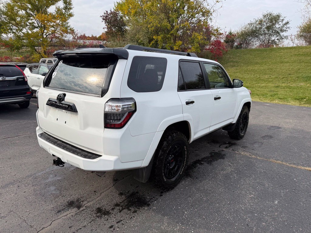 Used 2021 Toyota 4Runner Venture w/ Moonroof Package AWD/4WD image 3