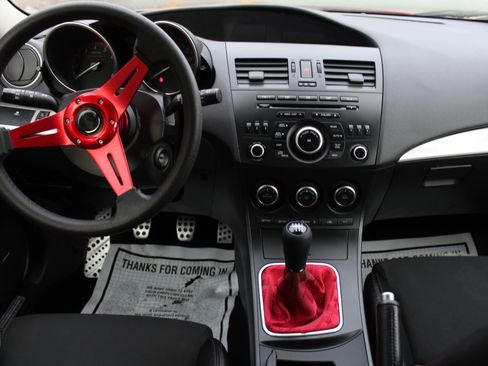 Used 2013 MAZDA MAZDA3 Touring image 18