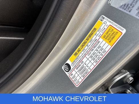 Used 2025 Chevrolet Tahoe LS AWD/4WD image 34