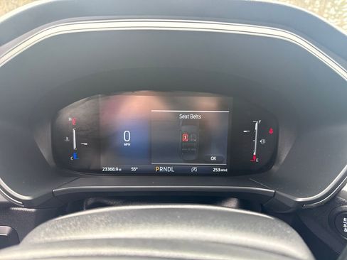 Used 2025 Ford Escape Active AWD/4WD image 9