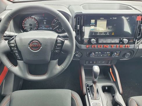 New 2026 Nissan Frontier PRO-4X w/ Pro-4x Convenience Package AWD/4WD image 11