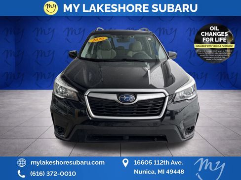 Used 2020 Subaru Forester Premium image 2
