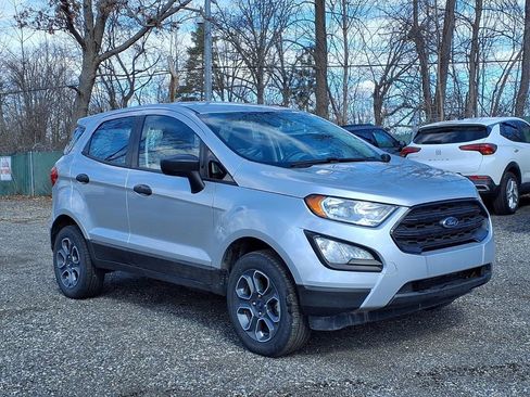 Used 2020 Ford EcoSport S image 3