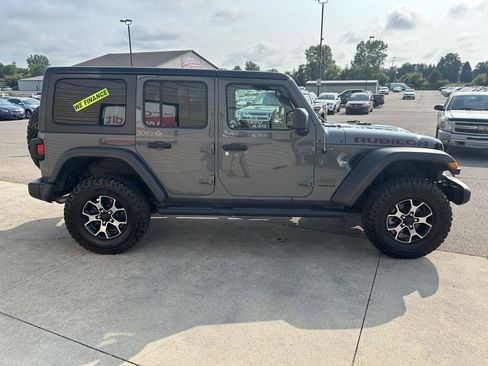 Used 2019 Jeep Wrangler Unlimited Rubicon w/ Cold Weather Group AWD/4WD image 4