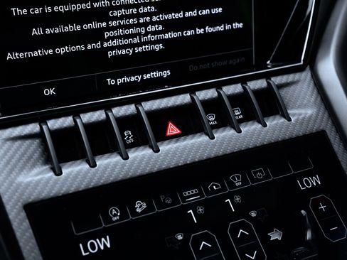 Used 2023 Lamborghini Urus Performante image 44