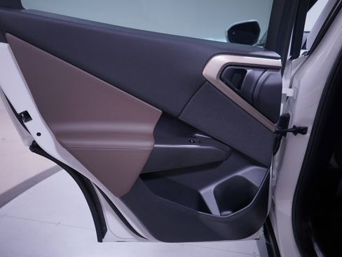 Used 2025 BMW X3 xDrive30i image 13