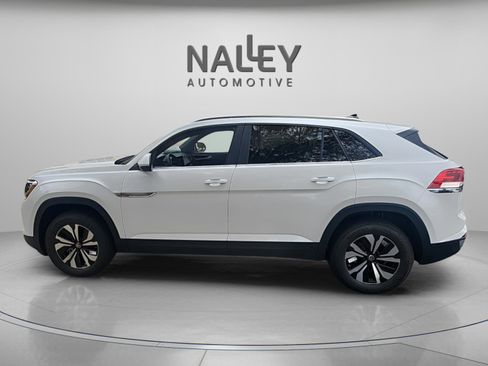 New 2026 Volkswagen Atlas Cross Sport SE image 2