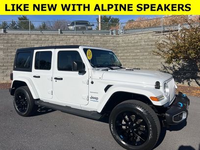 Used 2022 Jeep Wrangler Unlimited Sahara w/ Cold Weather Group