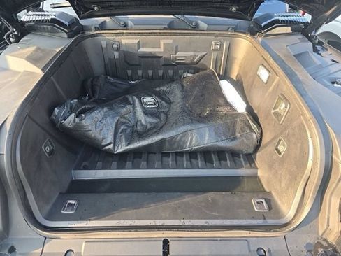 Used 2024 GMC Hummer EV 3X AWD/4WD image 17