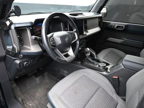 Used 2021 Ford Bronco Outer Banks AWD/4WD image 13