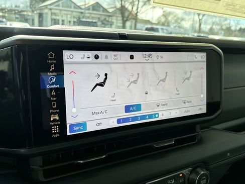 New 2026 Jeep Gladiator Mojave image 17