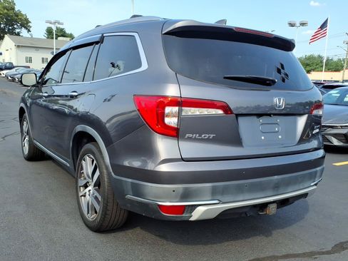 Used 2019 Honda Pilot Touring image 8