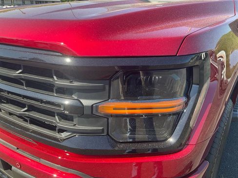 New 2026 Ford F150 XLT w/ Equipment Group 302A MID AWD/4WD image 9