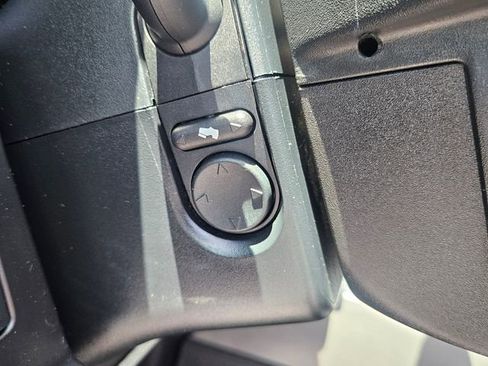 Used 2017 Ford Expedition EL Platinum AWD/4WD image 40