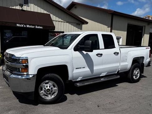 Used 2015 Chevrolet Silverado 2500 W/T w/ WT Convenience Package AWD/4WD image 1
