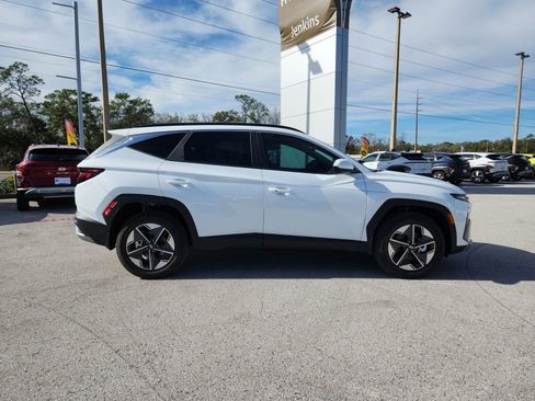 New 2026 Hyundai Tucson SEL image 2