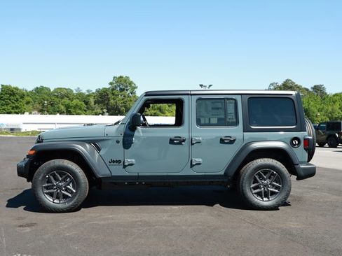 New 2026 Jeep Wrangler Sport S AWD/4WD image 9