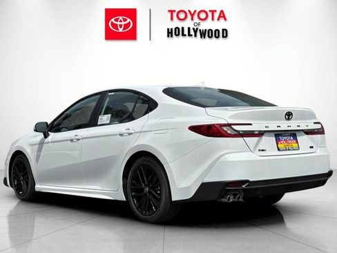 New 2026 Toyota Camry SE FWD image 6