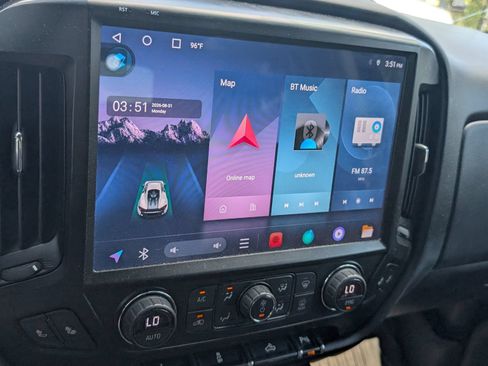 Used 2018 Chevrolet Silverado 1500 LT w/ LPO, Chrome Package RWD image 15