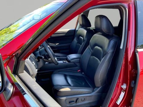 Used 2023 Nissan Pathfinder SL w/ Lighting Package (N92) AWD/4WD image 15