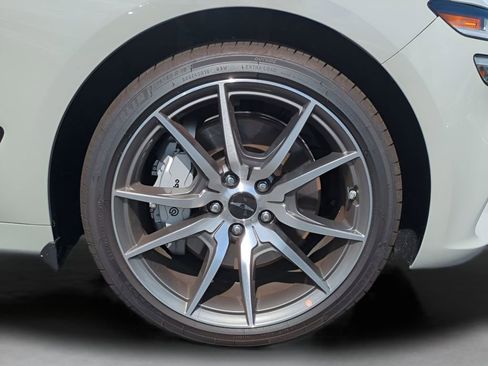 New 2026 Genesis G70 2.5T image 11