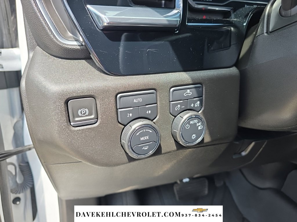 Certified 2023 Chevrolet Silverado 1500 LT AWD/4WD image 9