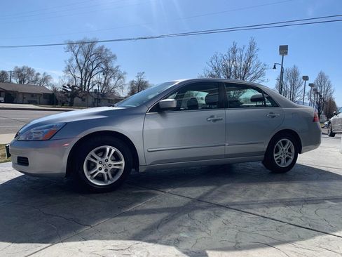 Used 2007 Honda Accord SE image 4