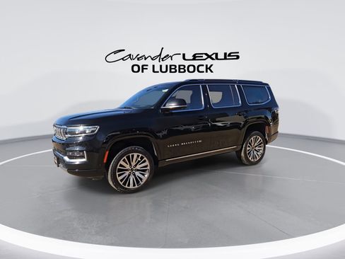Used 2022 Jeep Grand Wagoneer Series III AWD/4WD image 5