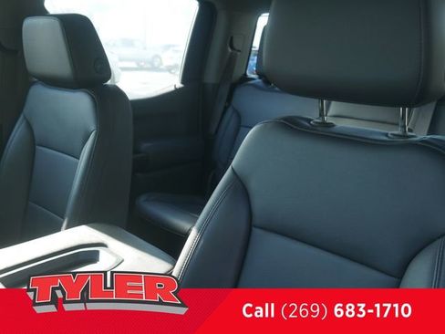 Used 2020 Chevrolet Silverado 1500 W/T w/ WT Fleet Convenience Package AWD/4WD image 35