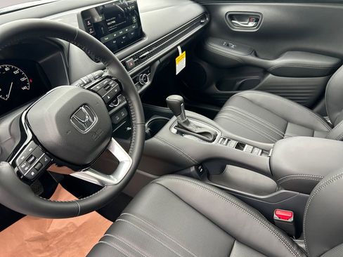 New 2026 Honda HR-V EX-L image 10