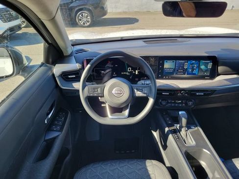 New 2026 Nissan Kicks SV w/ SV Premium Package FWD image 8