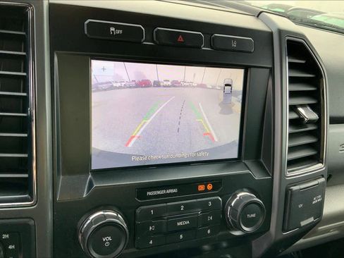 Used 2020 Ford F250 XLT w/ XLT Value Package image 26