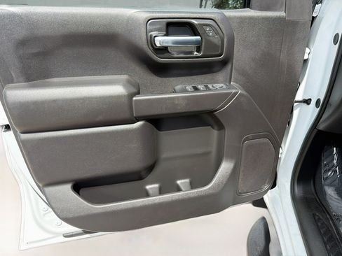 Used 2024 Chevrolet Silverado 1500 Custom Trail Boss w/ LPO, Dark Essentials Package AWD/4WD image 21