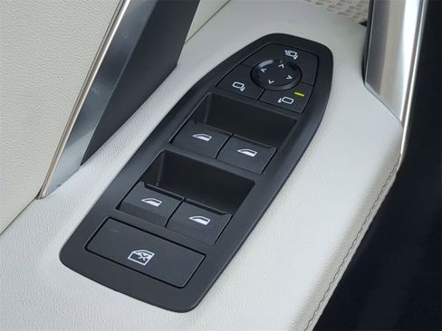 New 2026 BMW X1 xDrive28i w/ Technology Package image 25