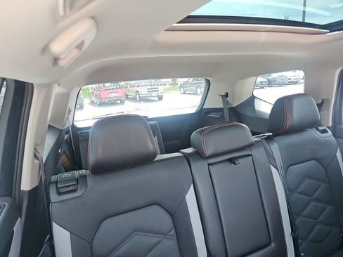 Used 2024 Volkswagen Atlas Peak Edition SEL AWD/4WD image 14