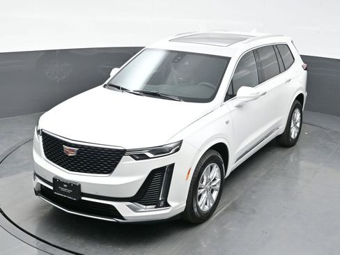 New 2025 Cadillac XT6 Luxury w/ LPO, Floor Liner Package image 27