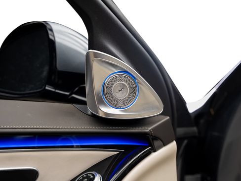 Used 2024 Mercedes-Benz Maybach S 580 4MATIC image 65