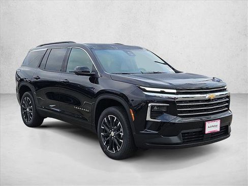 New 2026 Chevrolet Traverse LT image 7