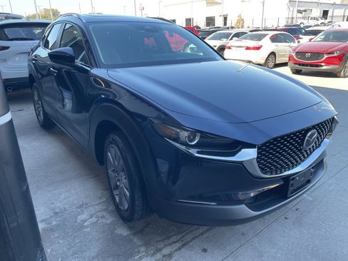 Used 2025 MAZDA CX-30 AWD 2.5 S w/ Preferred Package image 2