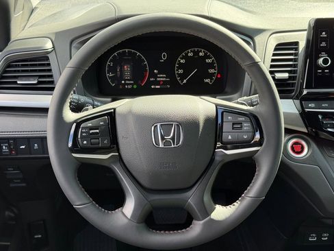 Used 2026 Honda Odyssey Sport-L image 23