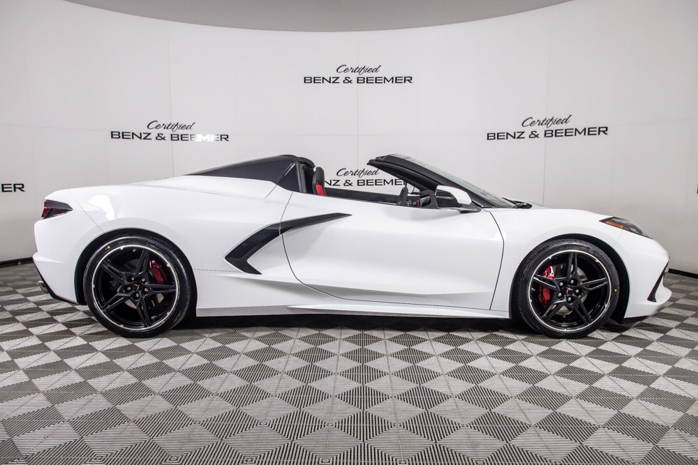 Used 2021 Chevrolet Corvette Stingray Preferred Conv w/ 2LT RWD image 4