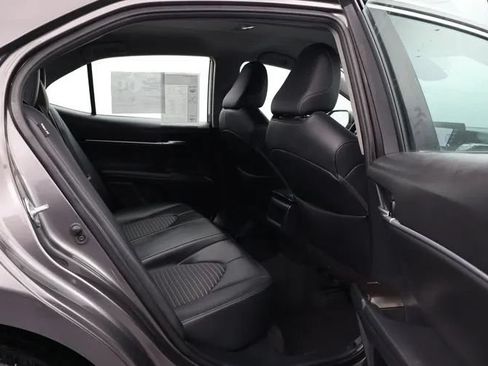 Used 2023 Toyota Camry SE FWD image 17