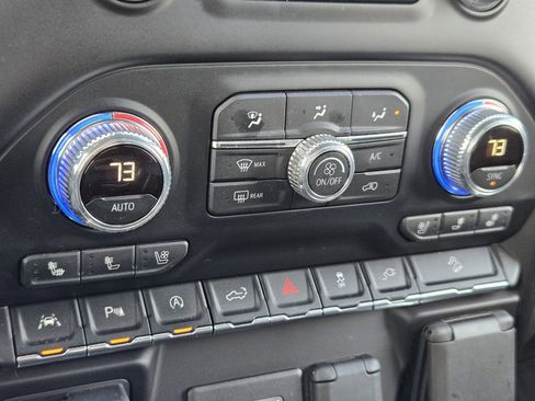 Used 2020 GMC Sierra 1500 SLT w/ SLT Premium Plus Package image 32