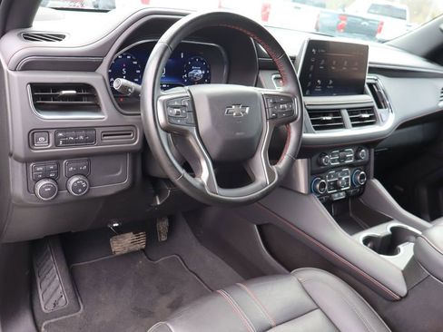 Used 2024 Chevrolet Tahoe RST AWD/4WD image 5