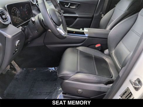 Used 2026 Mercedes-Benz GLC 300 4MATIC image 13